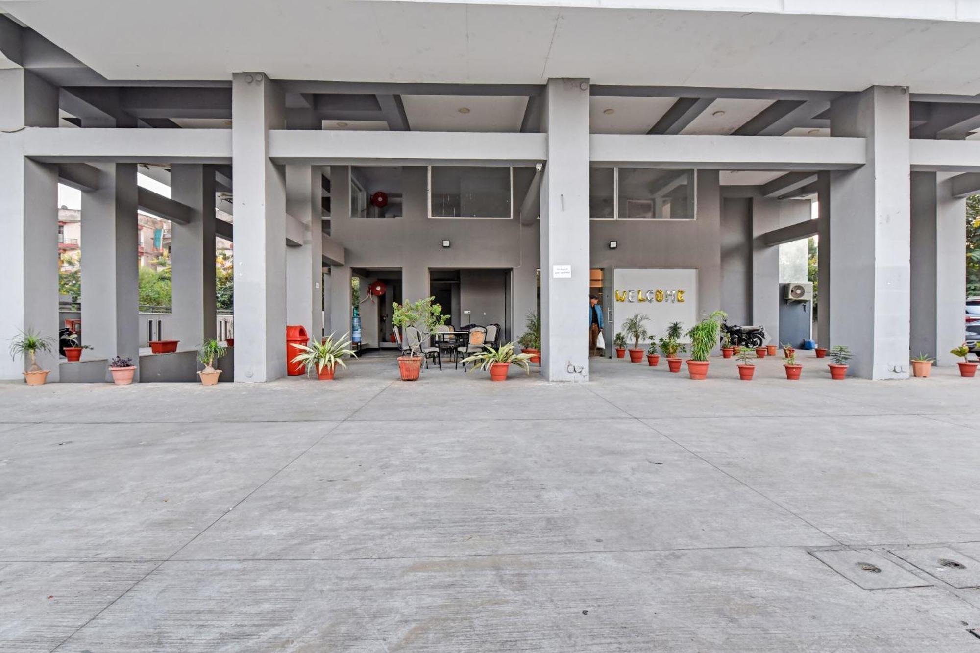 Hotel O Townhouse Jaipur Luaran gambar