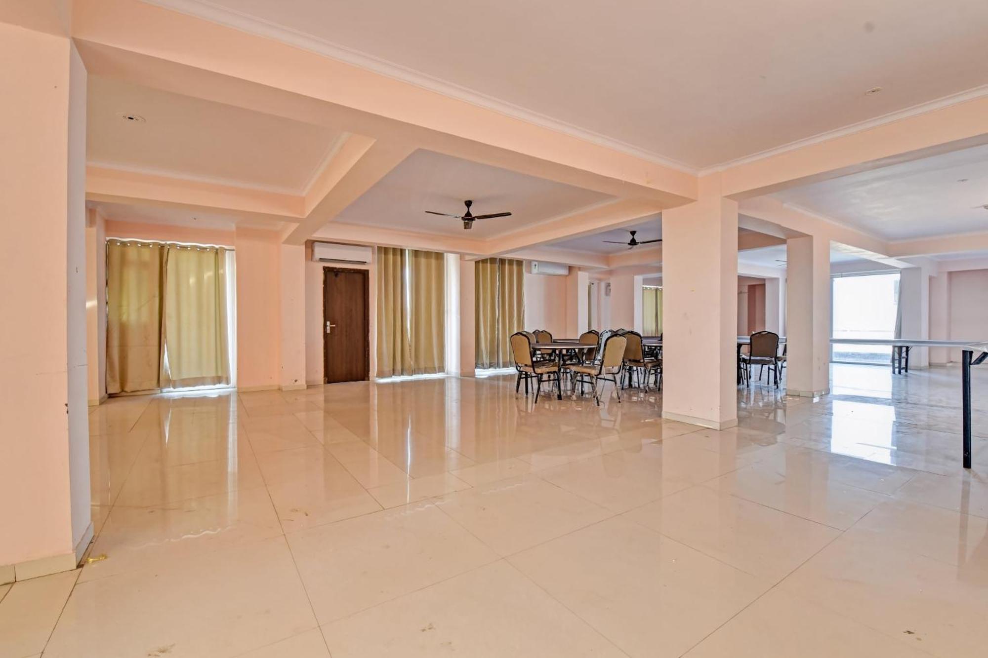 Hotel O Townhouse Jaipur Luaran gambar